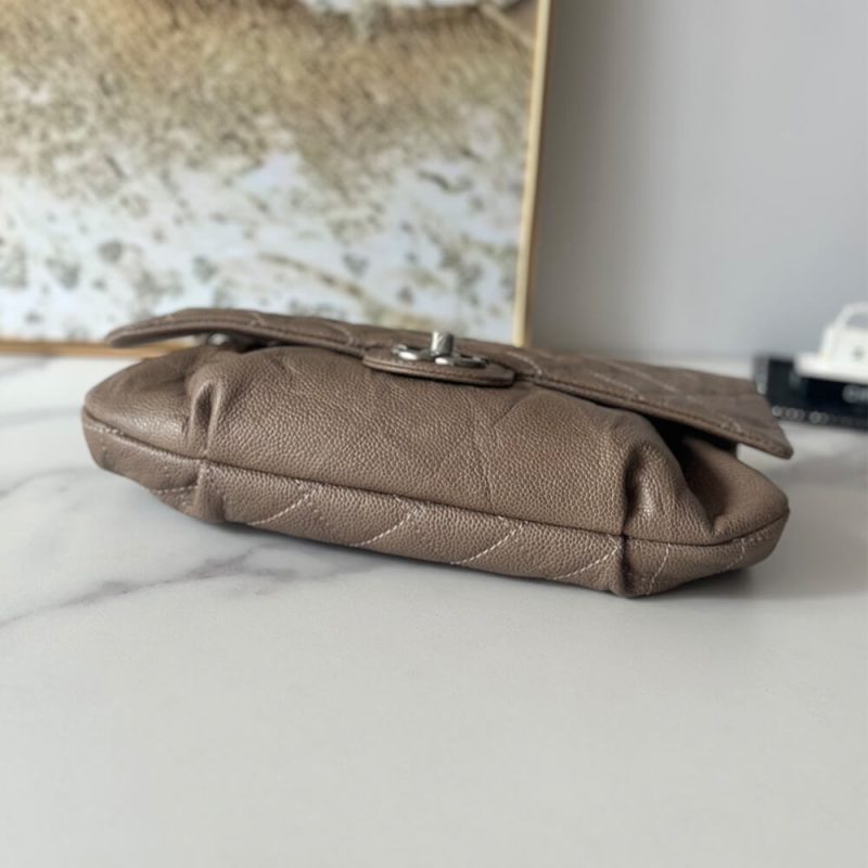 Chanel Vintage Cloud Bag(high-end grade) - Image 5