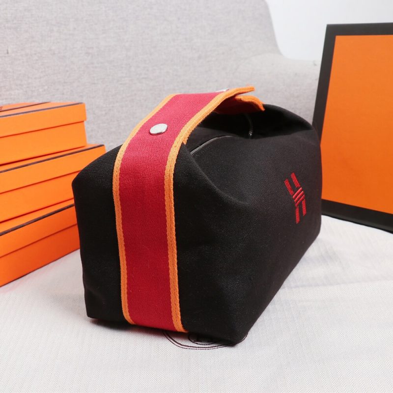 Hermes toiletery bag - Image 3