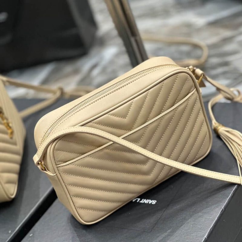 YSL LOU CAMERA BAG IN QUILTED LEATHER - Image 4