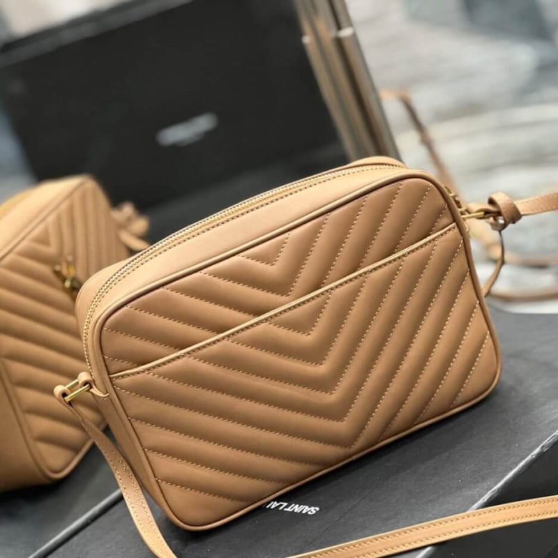 YSL LOU CAMERA BAG IN QUILTED LEATHER - Image 4