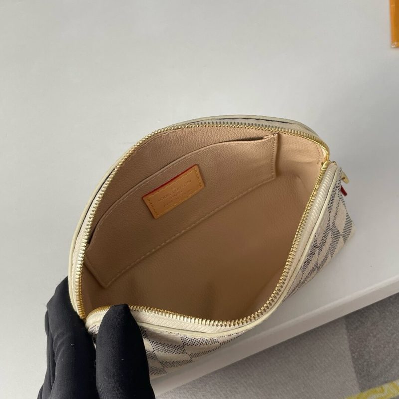 LV Cosmetic Pouch MM - Image 8