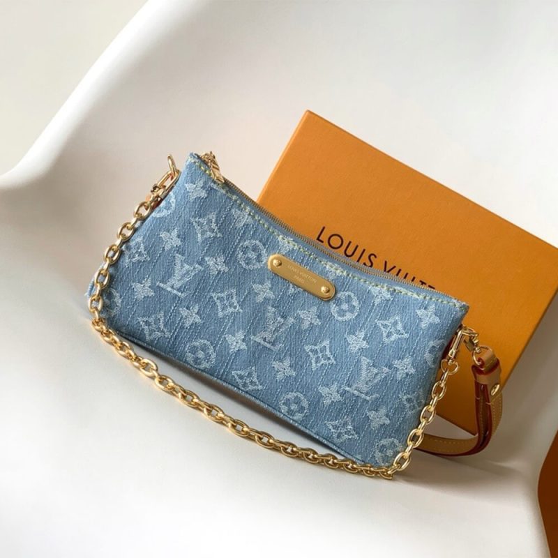 LV Liv Pochette - Image 2