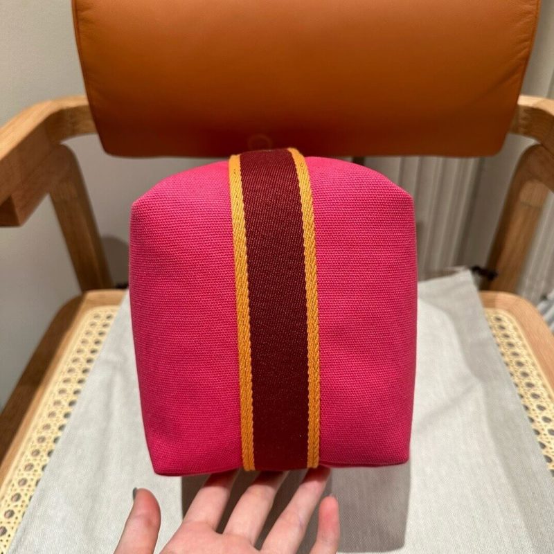 Hermes toiletery bag - Image 3