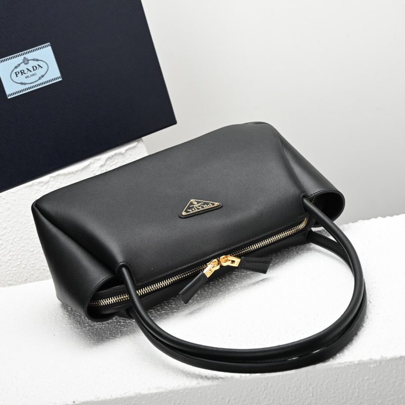Prada Medium leather handbag - Image 5