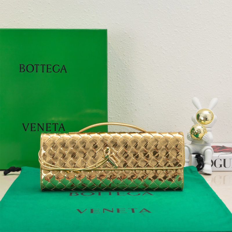 Bottega Veneta Andiamo Clutch(HIGH-END GRADE) - Image 2