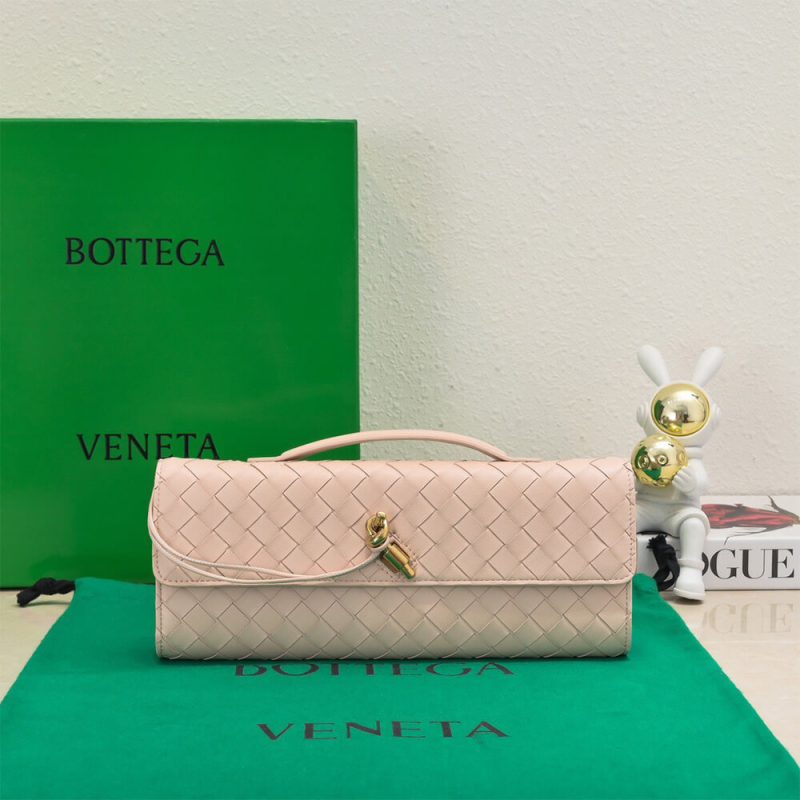 Bottega Veneta Andiamo Clutch(HIGH-END GRADE) - Image 2