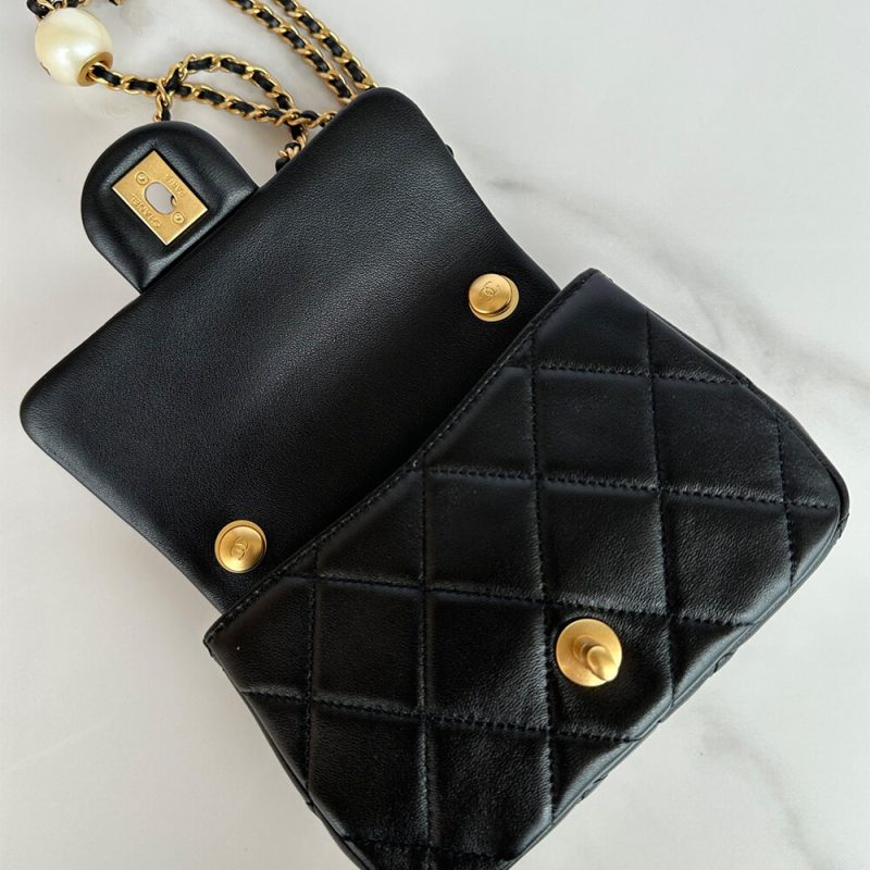 Chanel MINI FLAP BAG - Image 6