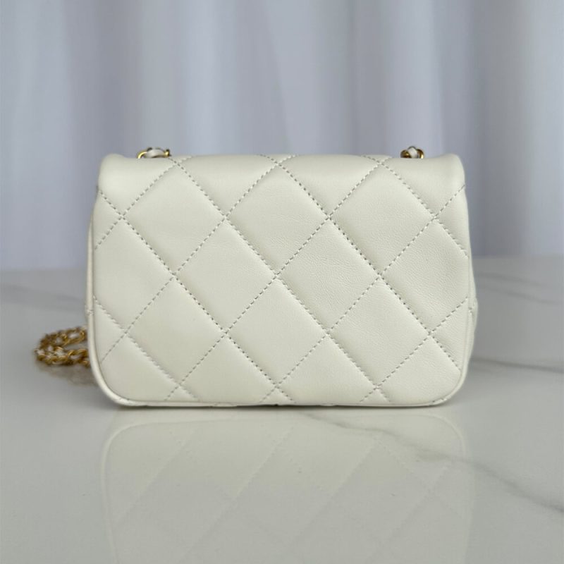 Chanel MINI FLAP BAG - Image 4