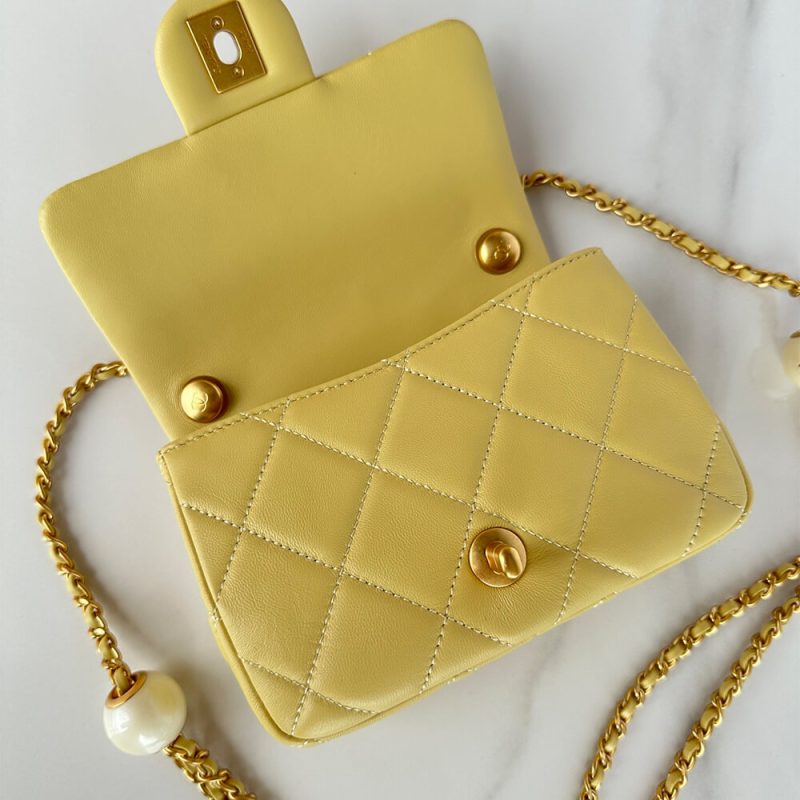 Chanel MINI FLAP BAG - Image 6