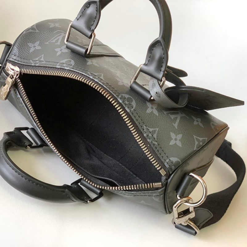 LV Keepall Bandoulière 25 - Image 8