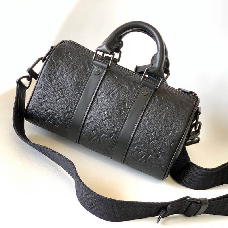 LV Keepall Bandoulière 25 - Image 4
