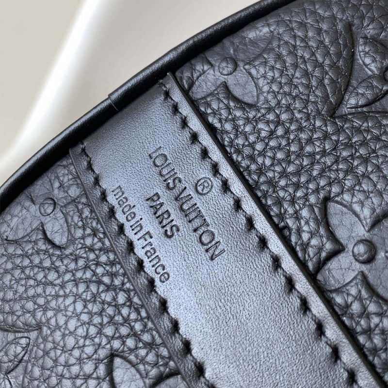 LV Keepall Bandoulière 25 - Image 7