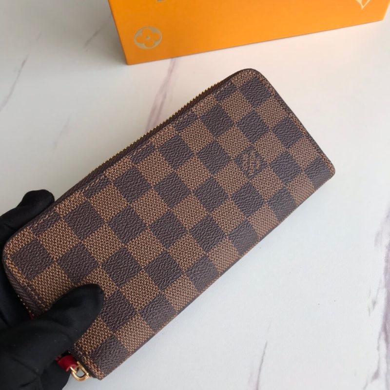 LV Clémence Wallet - Image 3