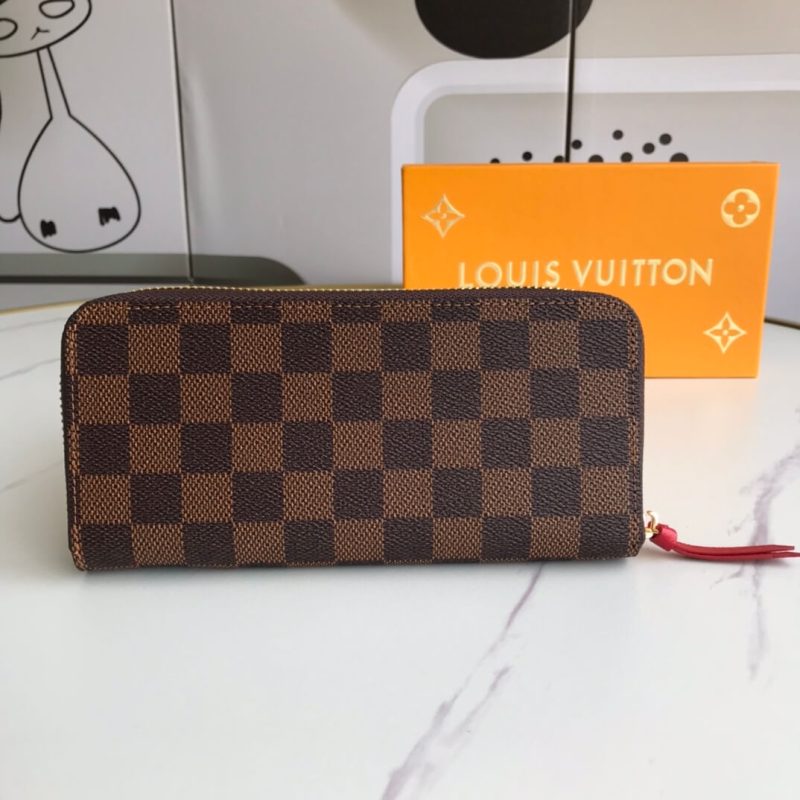 LV Clémence Wallet - Image 4