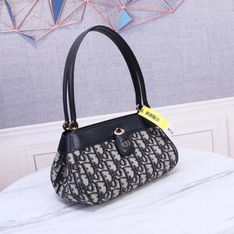SMALL DIOR KEY BAG - Image 3
