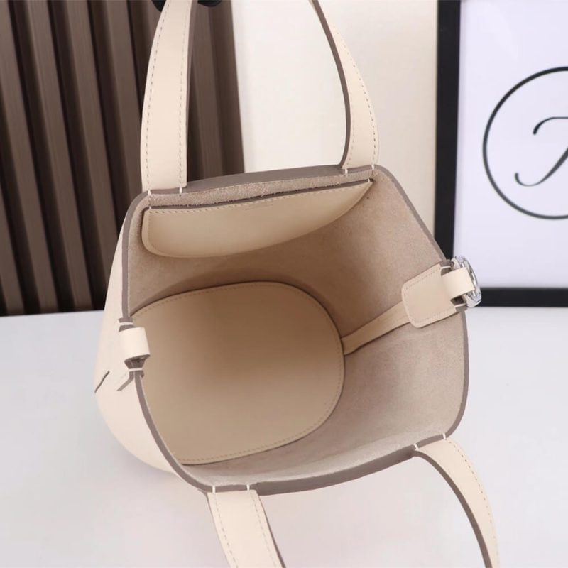 Hermes loop bag - Image 8
