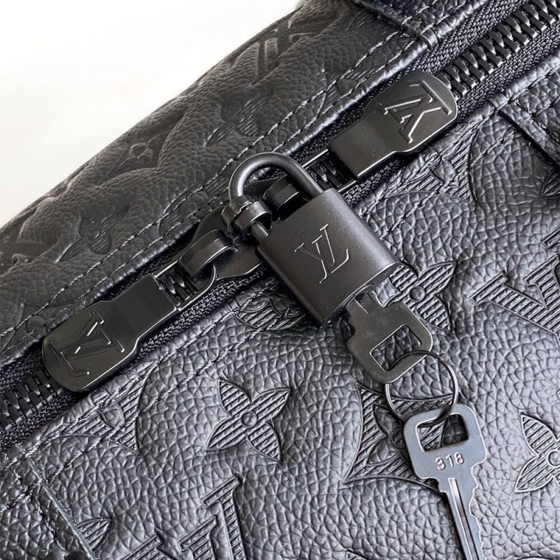 LV Keepall Bandoulière 50 - Image 7