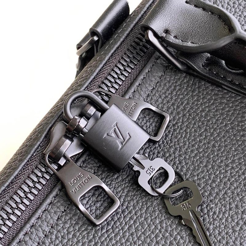 LV Keepall Bandoulière 50 - Image 6