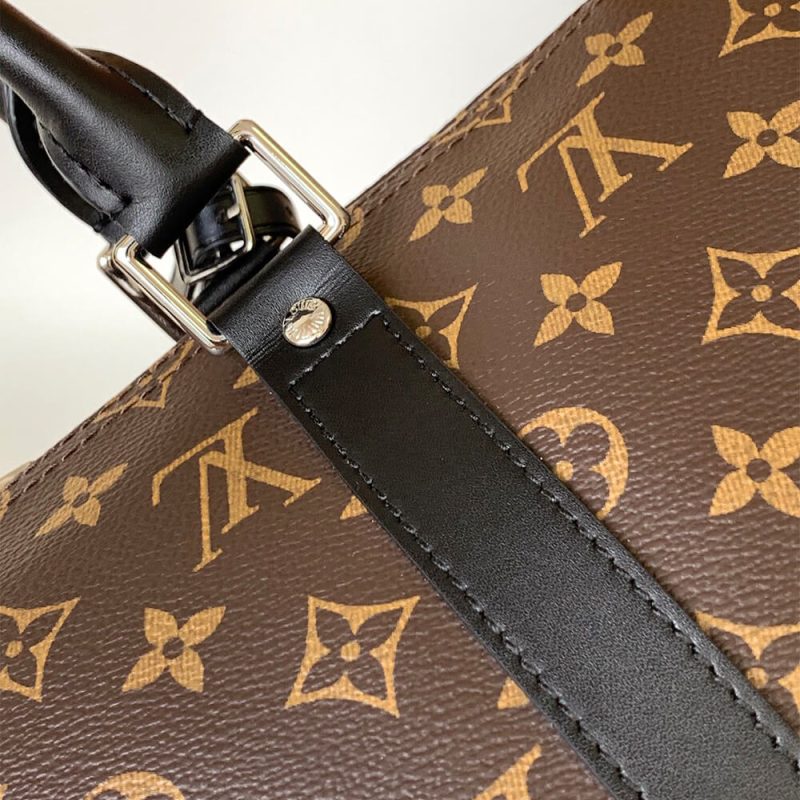 LV Keepall Bandoulière 50 - Image 7