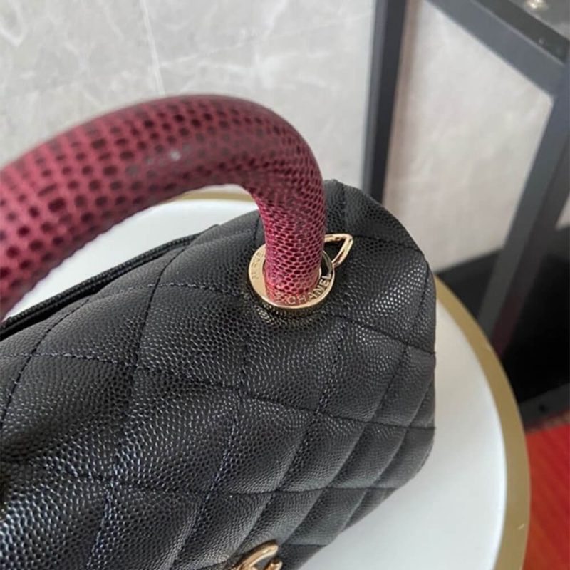 Chanel Coco handle flap shoulder bag Mini - Image 6