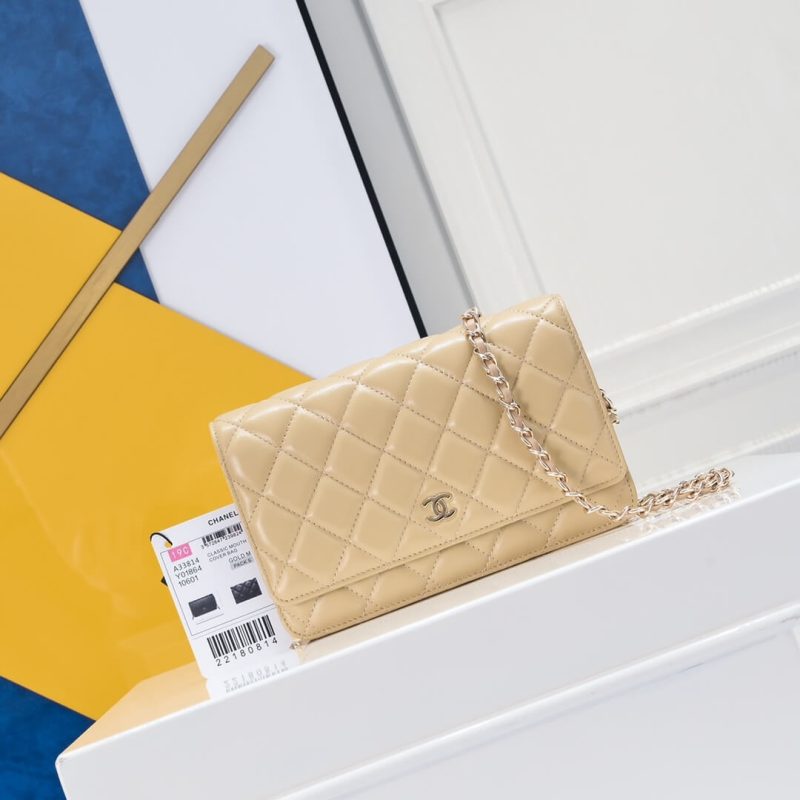 Chanel classic chain wallet - Image 2
