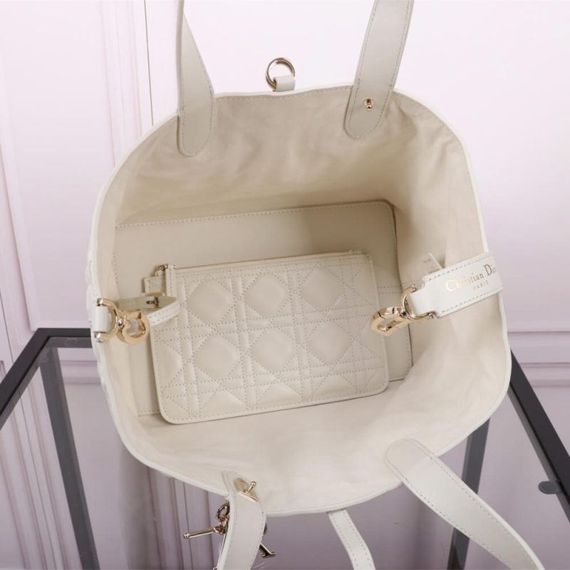 Medium Dior Toujours Bag - Image 8