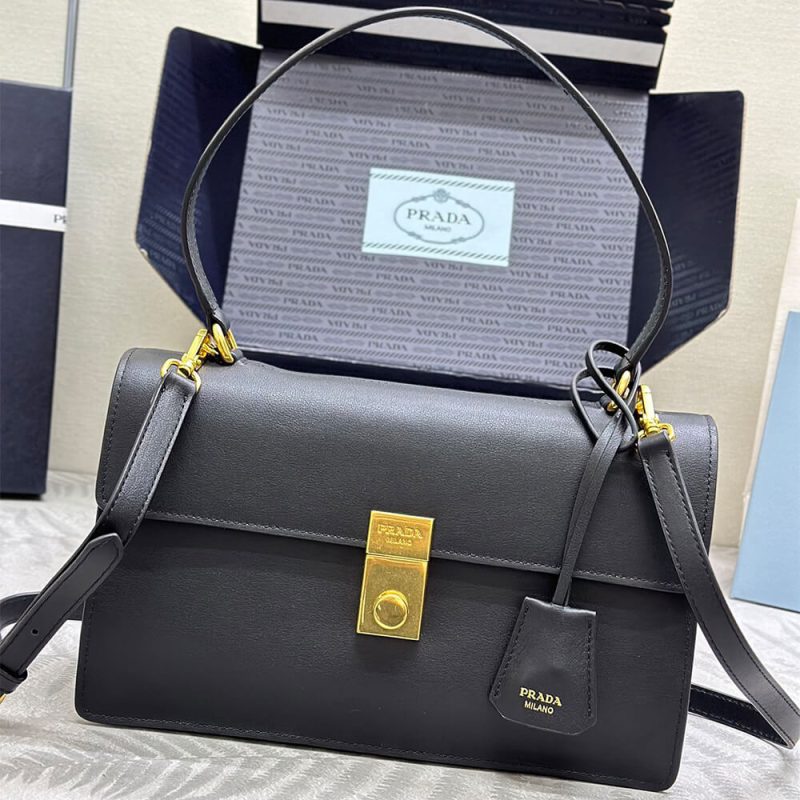 Prada Triangle logo leather tote - Image 2