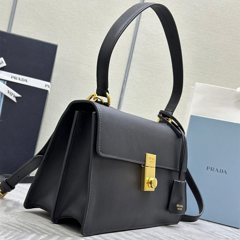 Prada Triangle logo leather tote - Image 3
