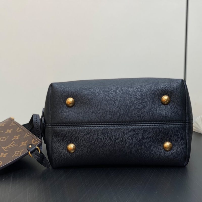 LV Low Key Hobo PM(TAX-FREE Grade) - Image 6