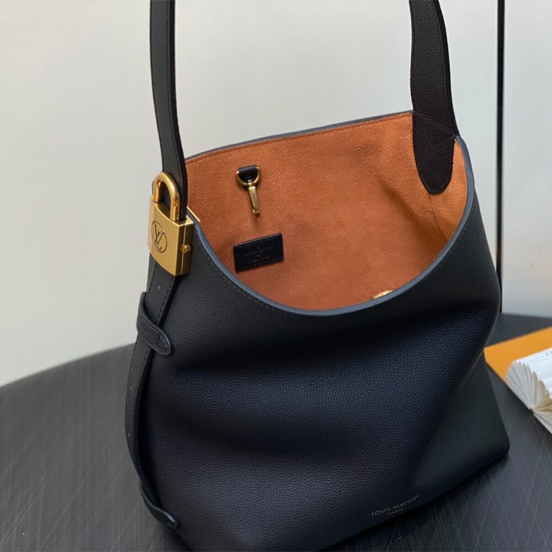 LV Low Key Hobo PM(TAX-FREE Grade) - Image 8