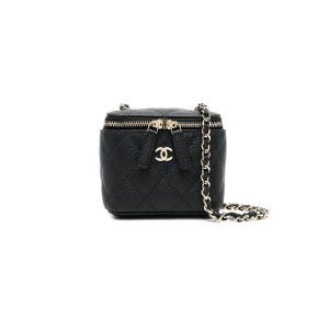 Chanel chain cosmetic bag(high-end grade)