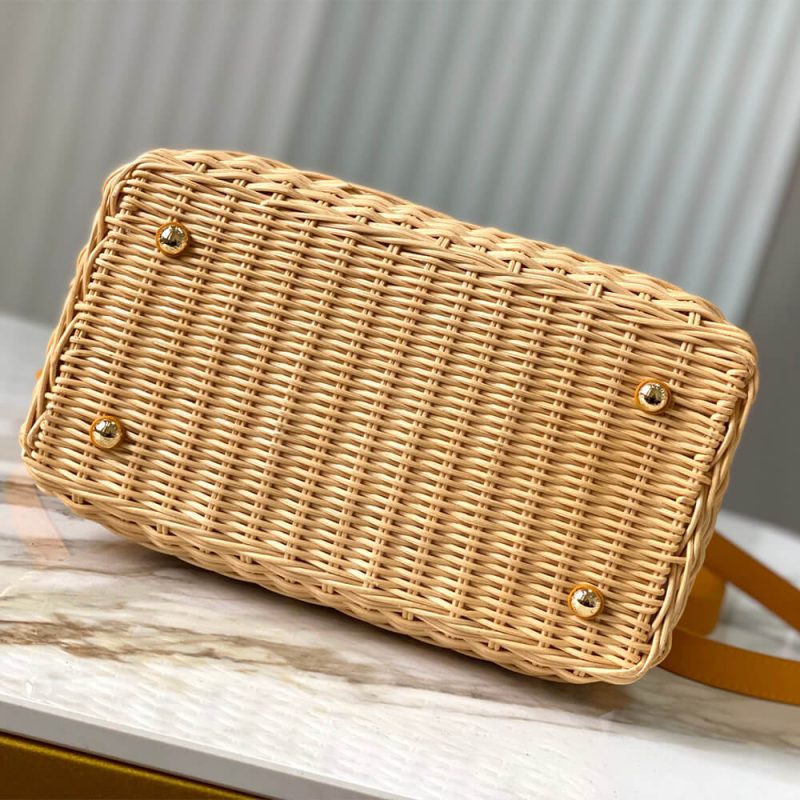 LV Capucines BB(High-end grade) - Image 5