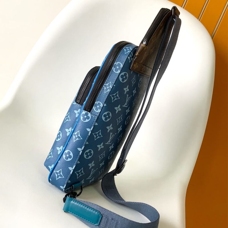 LV Avenue Slingbag - Image 3