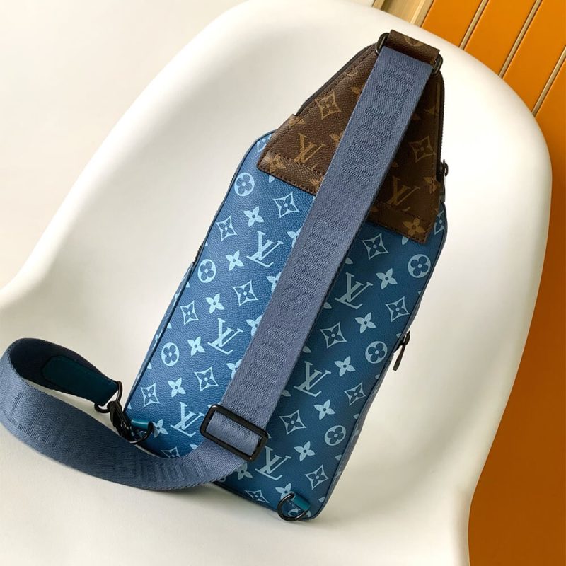 LV Avenue Slingbag - Image 4