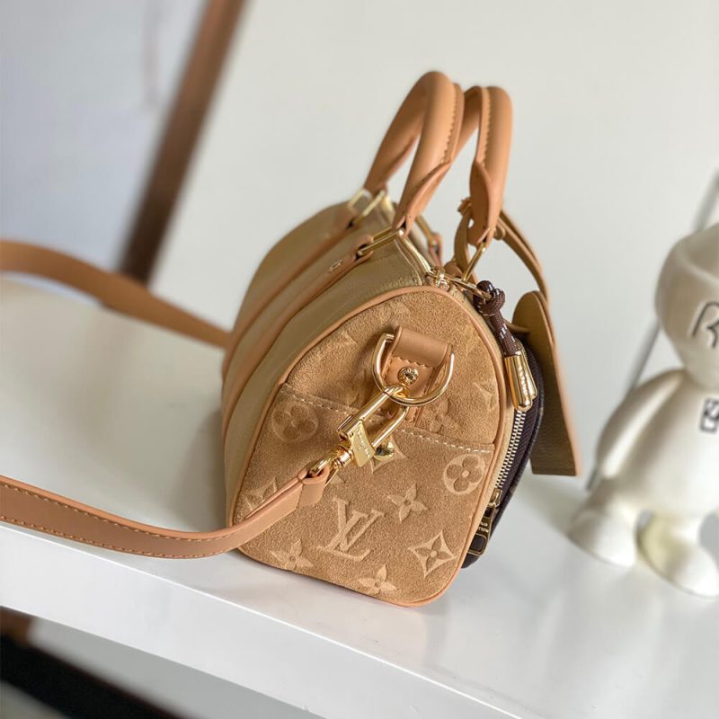 LV Keepall Bandoulière 25 - Image 3