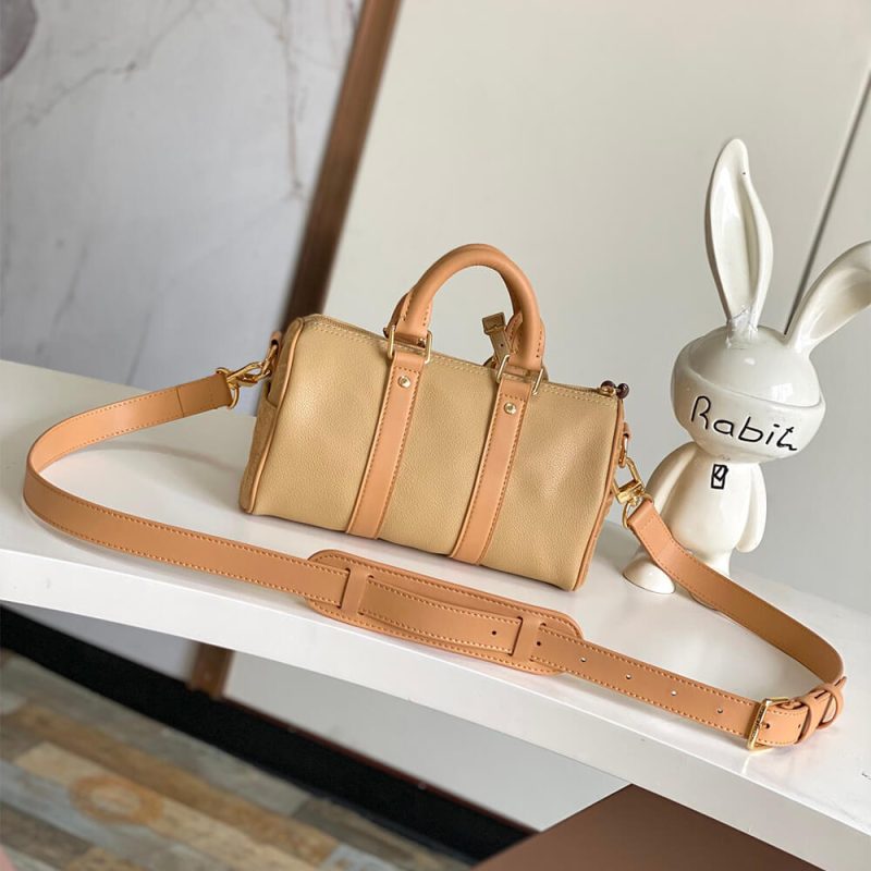 LV Keepall Bandoulière 25 - Image 4