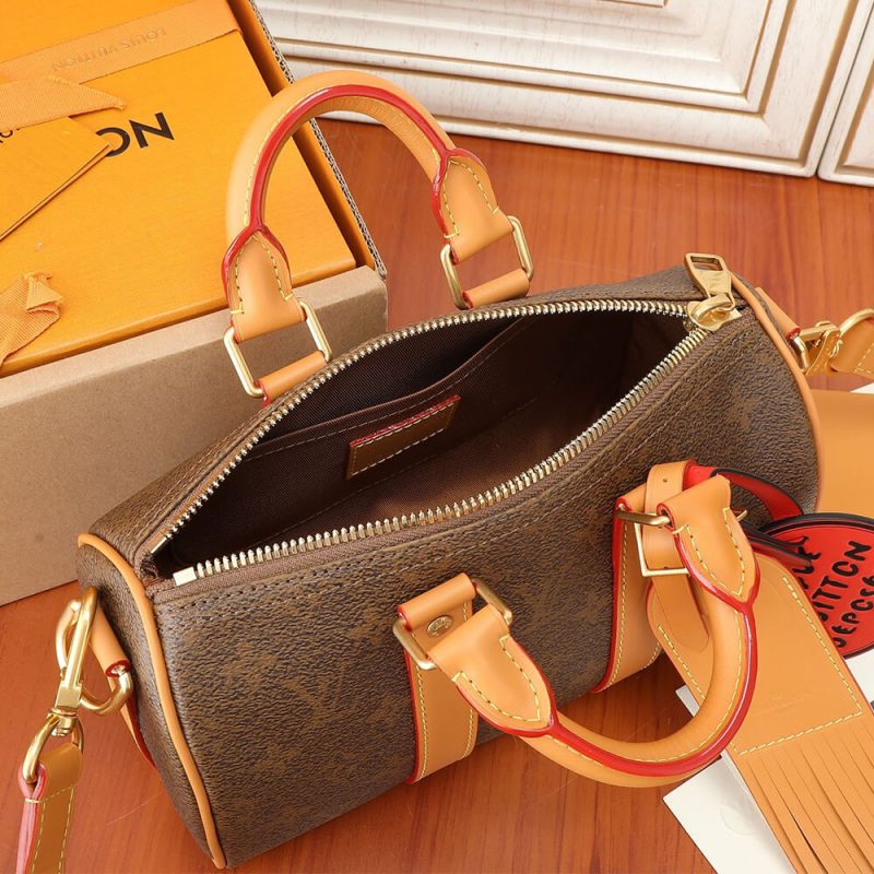 LV Keepall Bandoulière 25 - Image 8