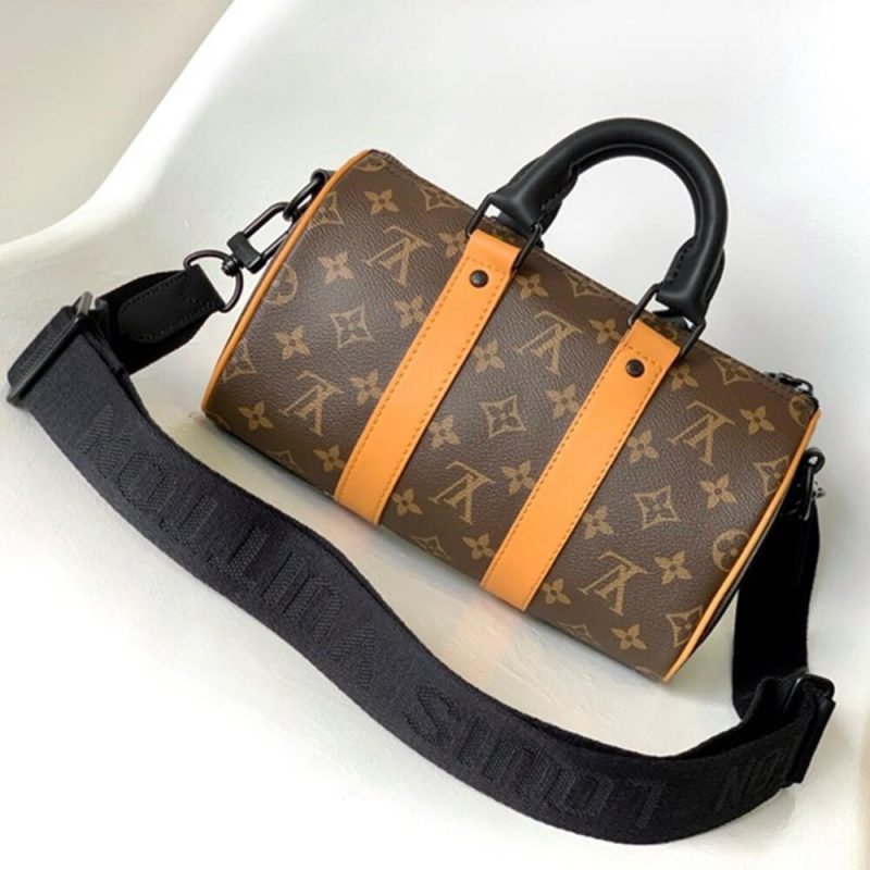 LV Keepall Bandoulière 25 - Image 4