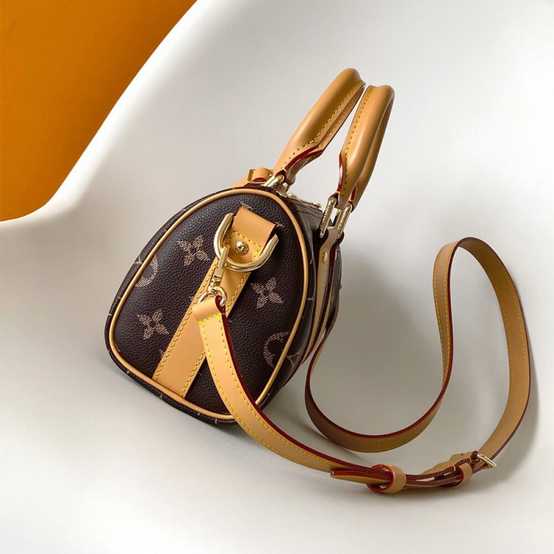 LV Keepall Bandoulière 25 - Image 3