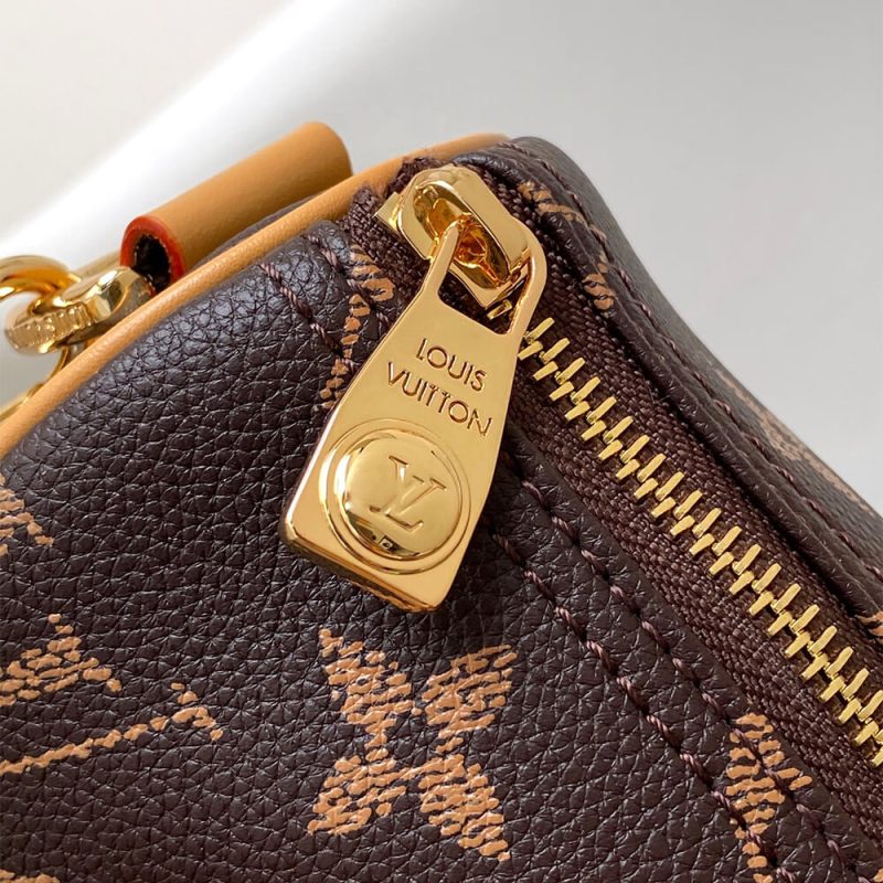 LV Keepall Bandoulière 25 - Image 6