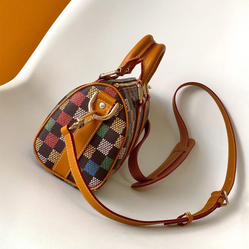 LV Keepall Bandoulière 25 - Image 3