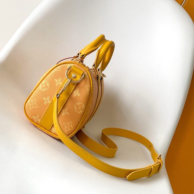 LV Keepall Bandoulière 25 - Image 3