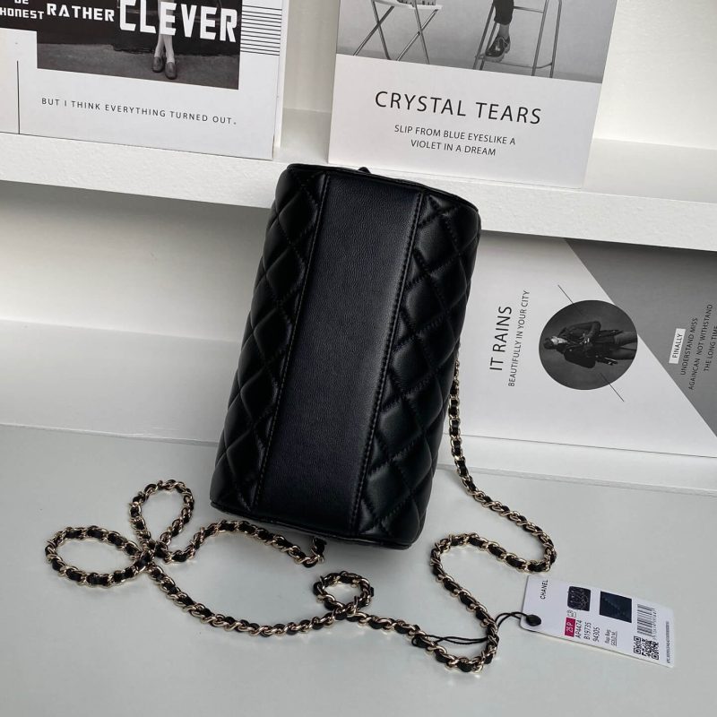 CHANEL Clutch with Chain(HIGH-END GRADE) - Image 4
