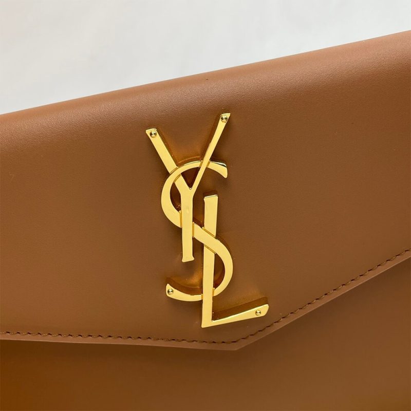YSL UPTOWN POUCH IN GRAIN DE POUDRE EMBOSSED LEATHER - Image 7
