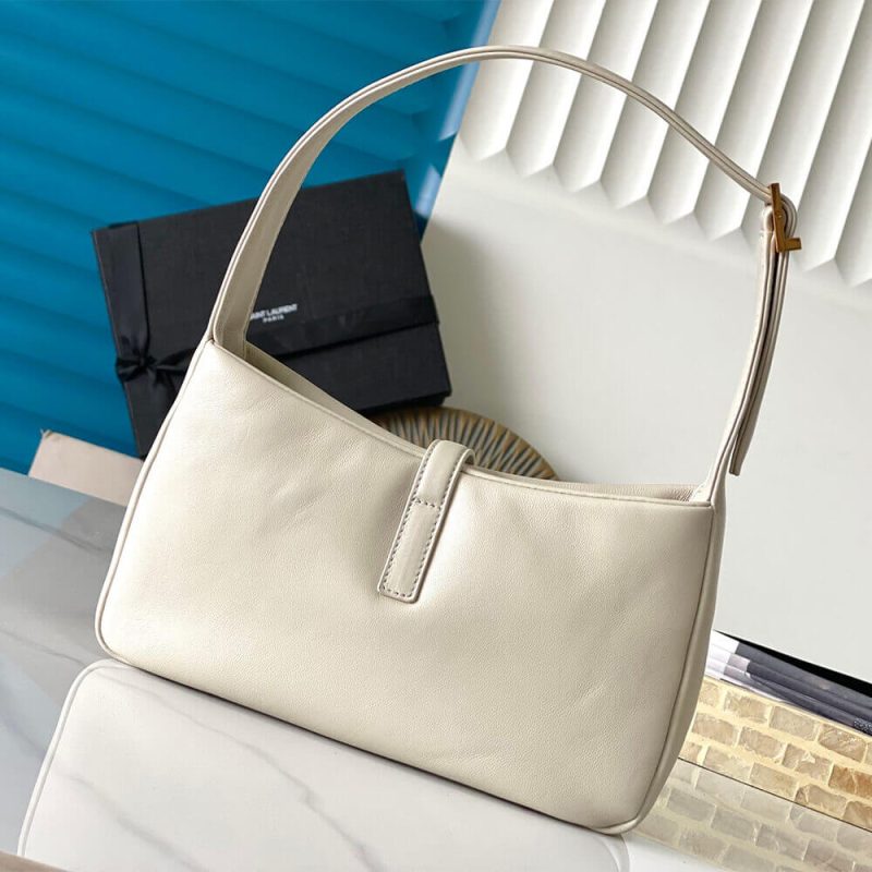 YSL LE 5 À 7 ARMPIT BAG - Image 4