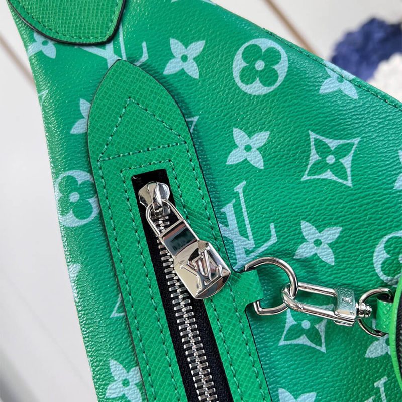 LV Duo Slingbag - Image 6
