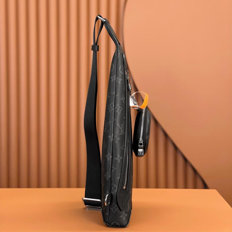 LV Duo Slingbag - Image 3