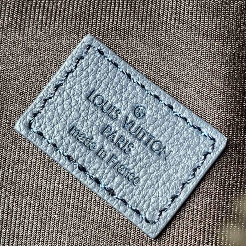 LV Duo Slingbag - Image 7