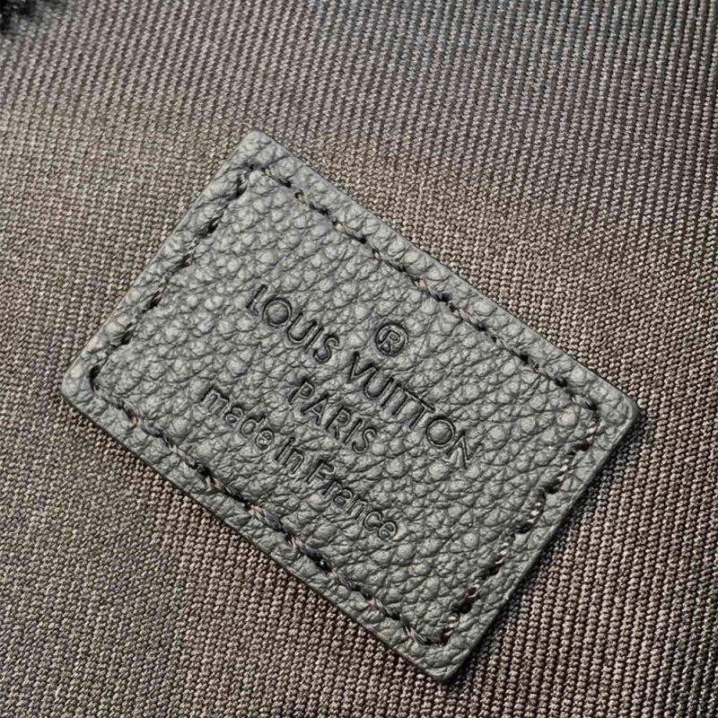 LV Duo Slingbag - Image 7