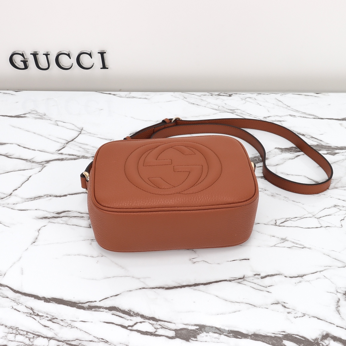 GG Pebbled Calfskin Small Soho Disco Bag 5 GG Pebbled Calfskin Small Soho Disco Bag - Image 5